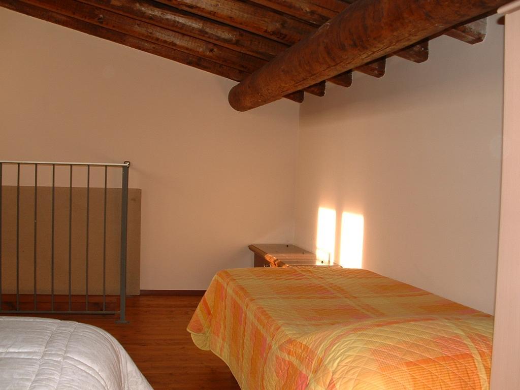 Agriturismo Lupo Bianco Monzambano Exterior foto