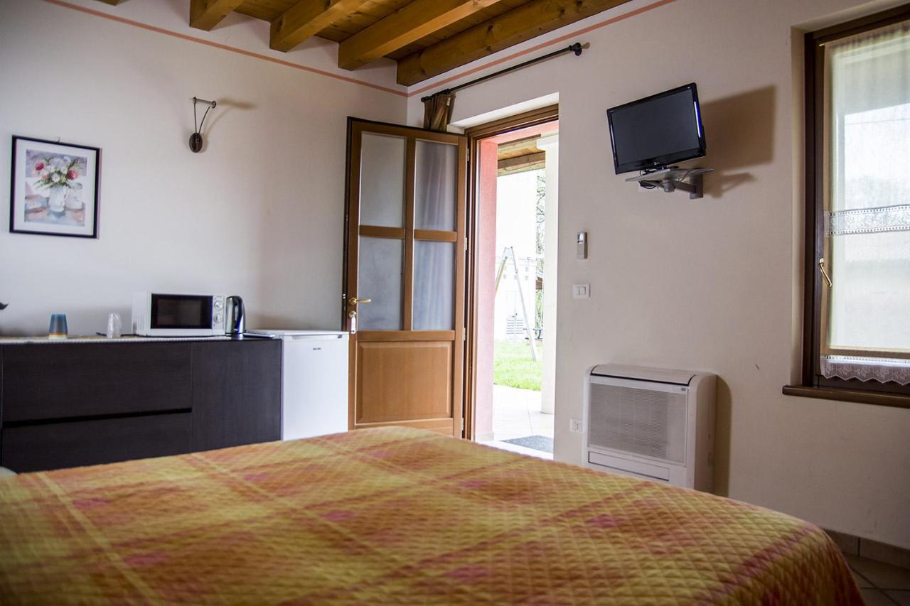 Agriturismo Lupo Bianco Monzambano Exterior foto